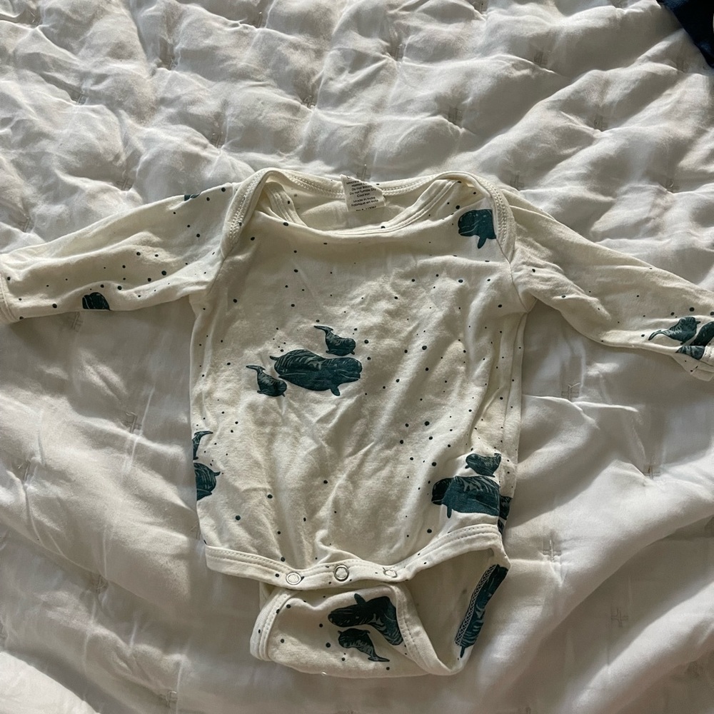 Kate quinn beluga long sleeve body suit